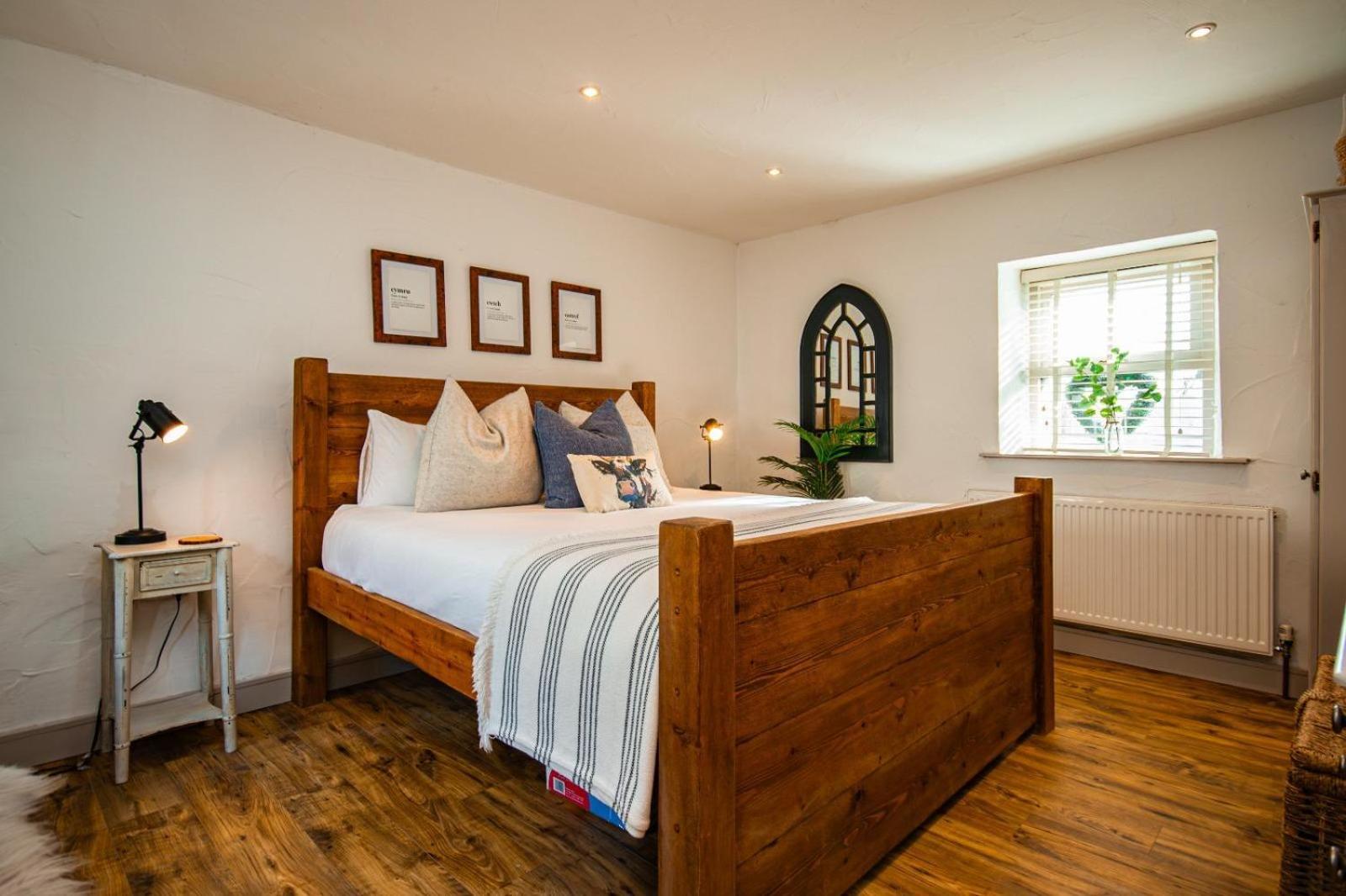 Cosy Farm Conversion In The Heart Of Pembrokeshire Maenclochog 외부 사진